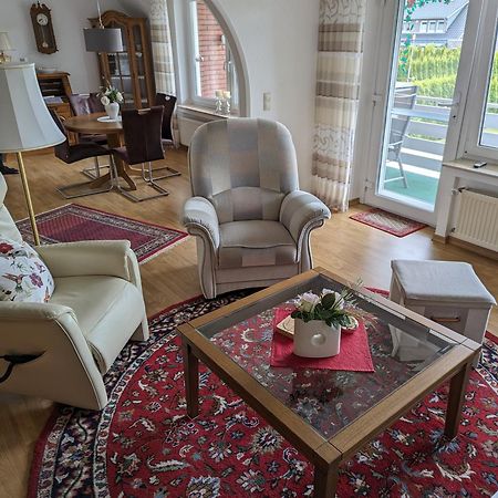 Ferienwohnung Leni Erstes Og Inkl Balkon Gartenblick Kostenfreier Parkplatz Stadtnah Aber Ruhig Gelegen Meppen Bagian luar foto
